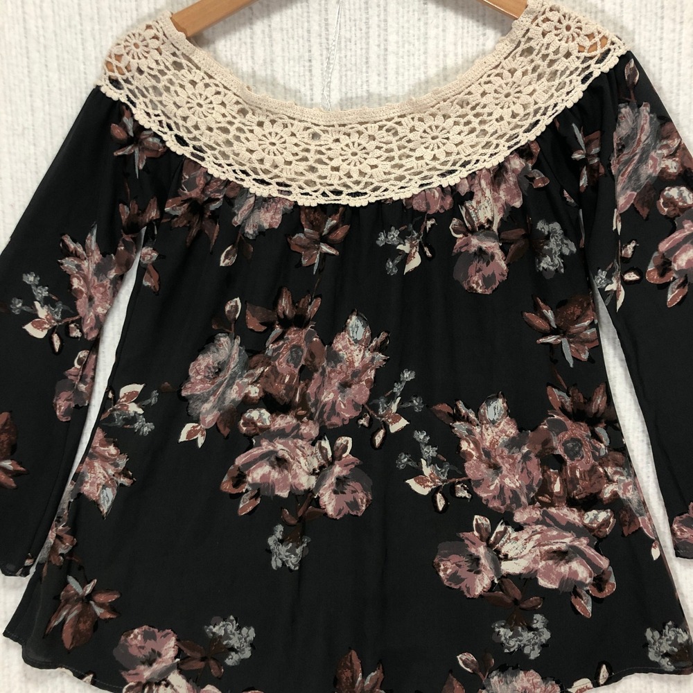 Floral Print Blouse Crochet Trim Bell Sleeve Top Jella c.‎ Women's
